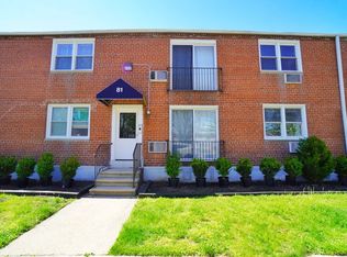 81 Vera St, Staten Island, NY 10305