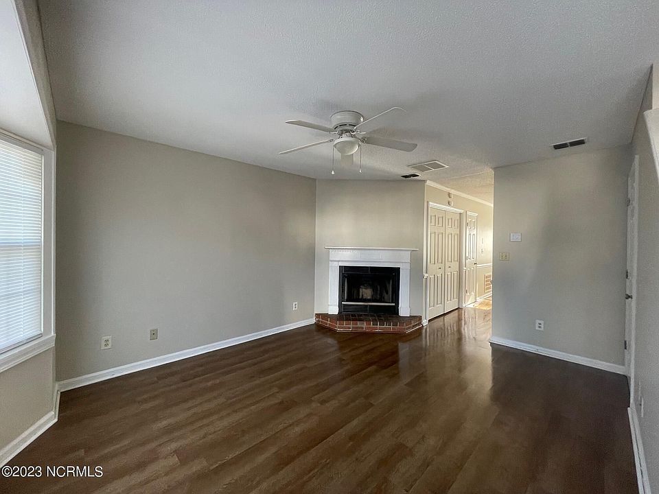 1st image of 320 Haven Dr APT P4