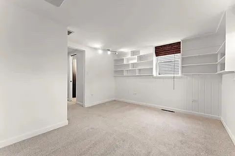 8341 Kooy Dr — Photo 16