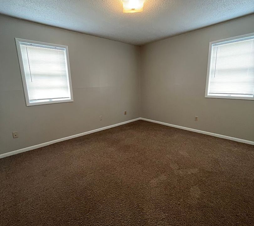 Eisenhower Apartments 10101033 Eisenhower Cir Junction City, KS Zillow