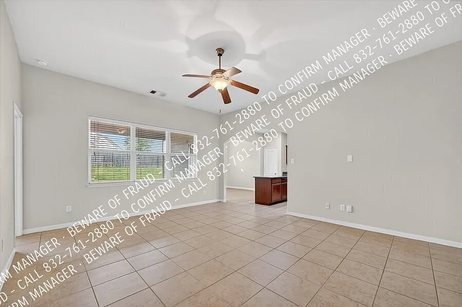 Charming 3 Bedroom in Anna! — Photo 4