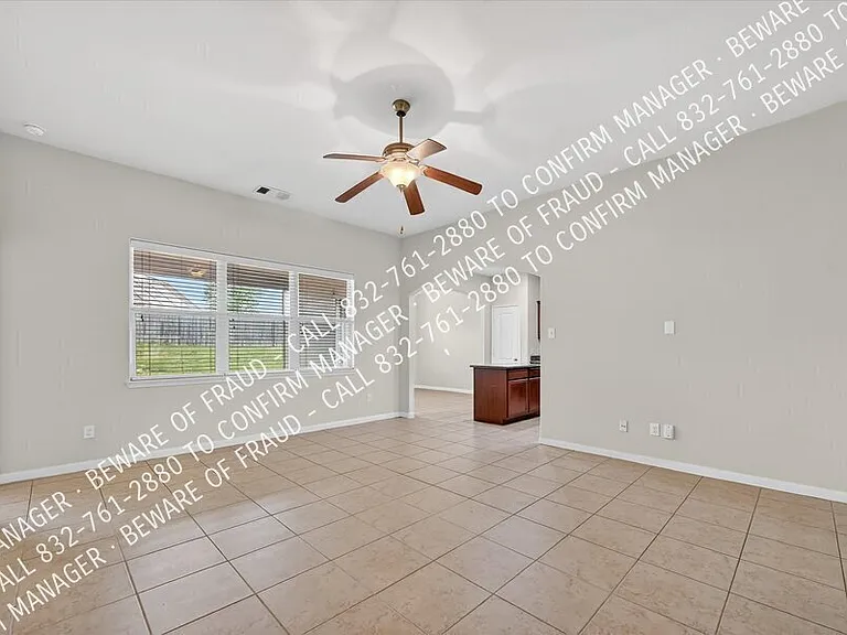 2126 Redbud Dr — Photo 4