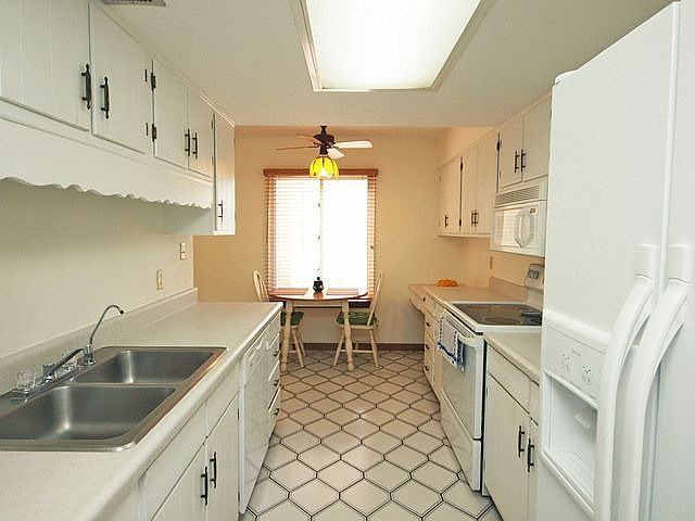 2nd image of 2762 Blair Stone Ct