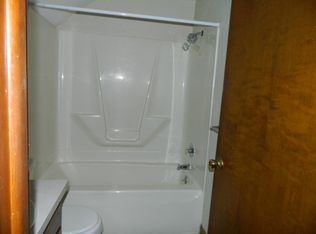 7720 Dowling Rd #2A, Perrysburg, OH 43551