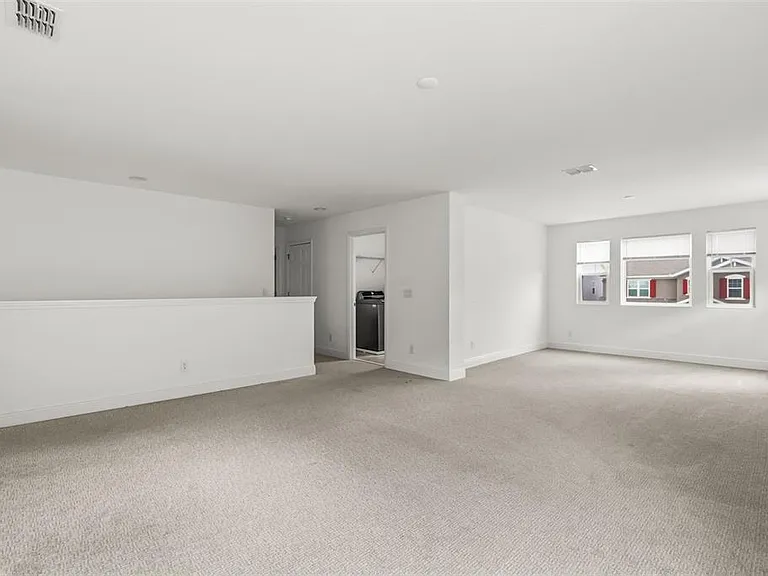 14452 Crestavista Ave — Photo 26