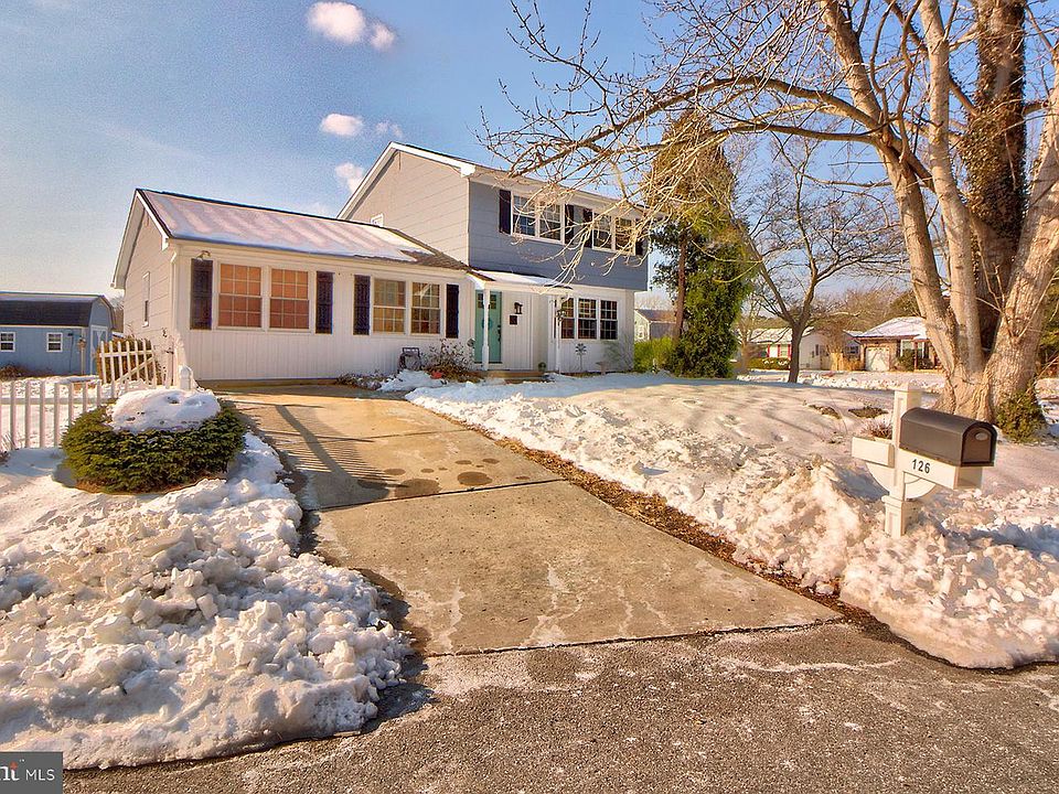 1st image of 126 Lake Champlain Dr