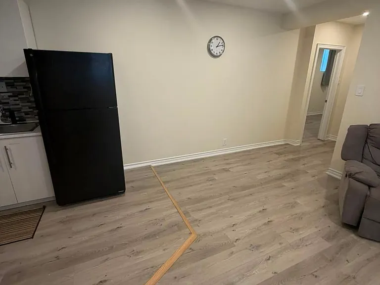 92 Alexis Blvd #1 — Photo 9