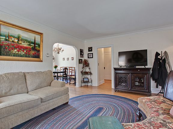 5th image of 6134 N Olcott Ave