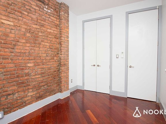 5th image of 456 Lexington Ave #1B