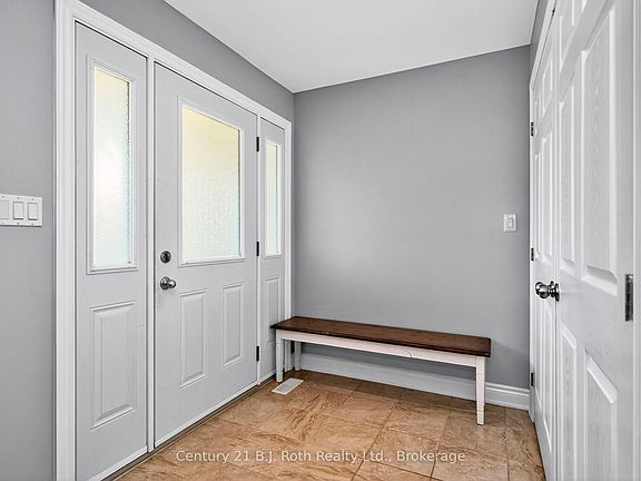 3rd image of 161 Forest Harbour Pkwy
