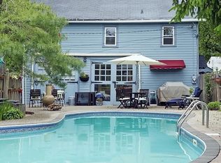 6 Carlyle Pl, Hartsdale, NY 10530