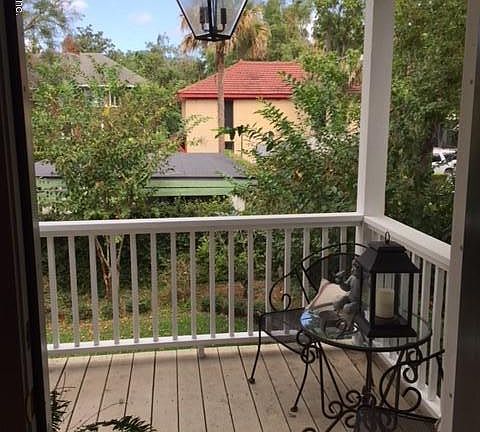 5th image of 2830 Oak St