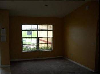 4th image of 1716 NE Juanita Pl