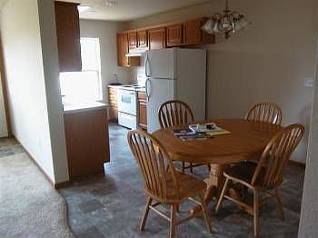 2nd image of 112 Pine Ridge Dr