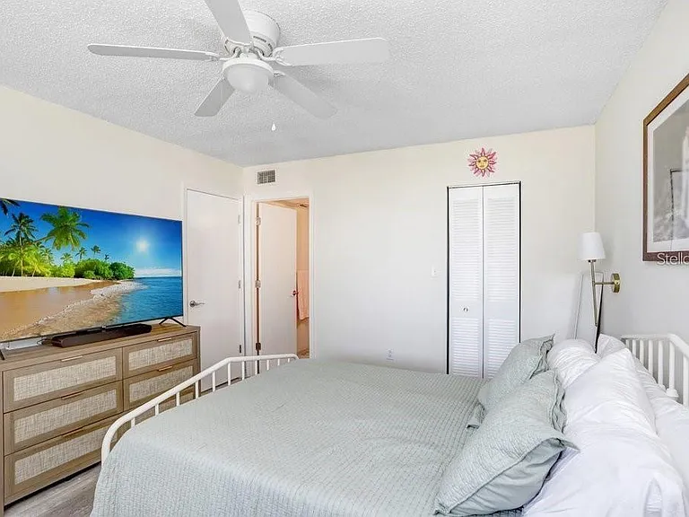 2424 W Tampa Bay Blvd #M205 — Photo 9