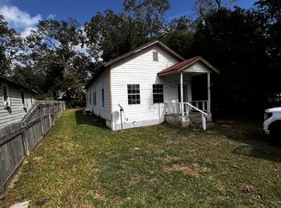 7221 Old Military Rd, Theodore, AL 36582