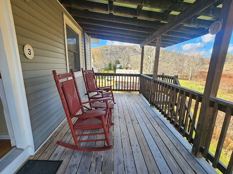 832 W Fulton Rd — Photo 12