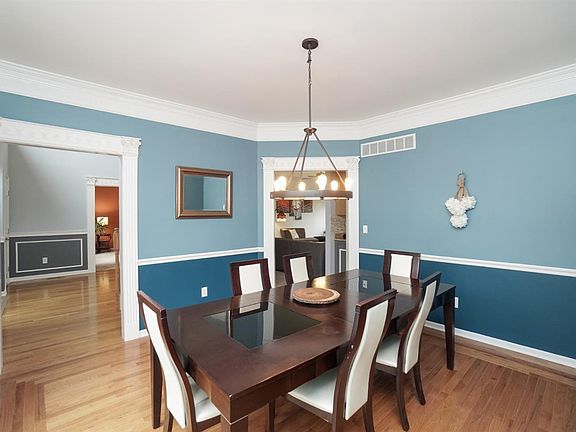 5th image of 5171 Farmridge Way