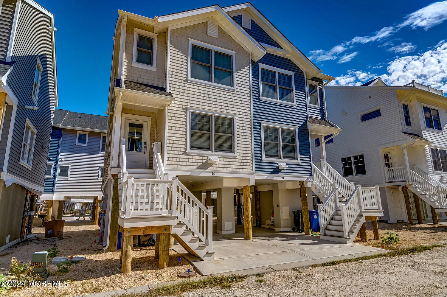 3 bed, 2.5 bath, $5,250 — Photo 3