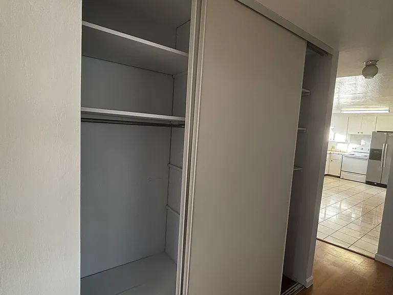 4729 Snead Dr — Photo 11