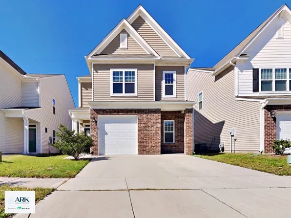 1517 Corbett St, Wilmington, NC 28401
