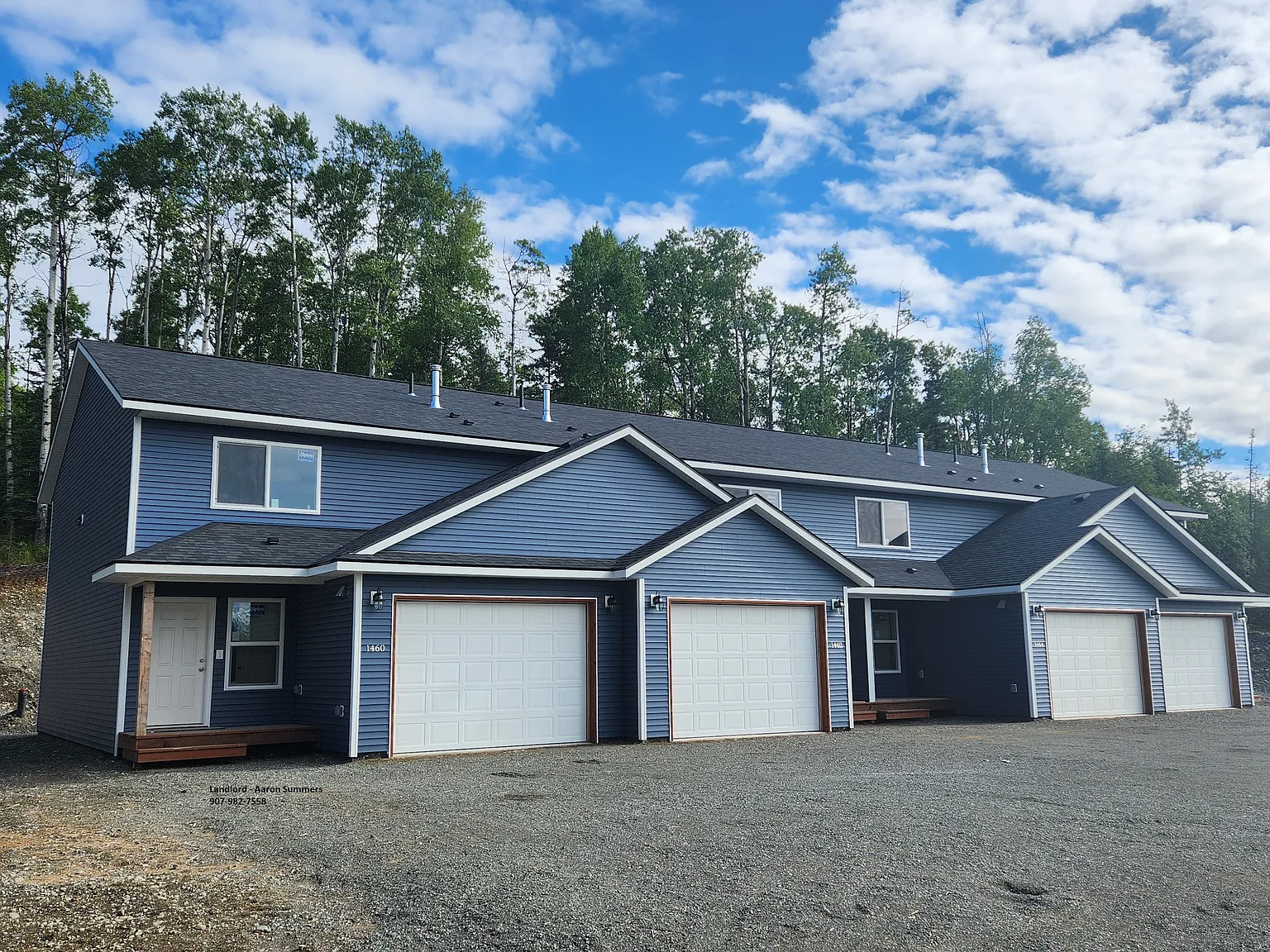 3 bed, 2.5 bath, 1550 sqft, $2,200 — Photo 2