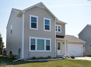 1707 Grovenberg Ct, Vicksburg, MI 49097