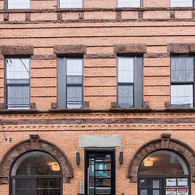 Rented by Nooklyn NYC LLC | media 27