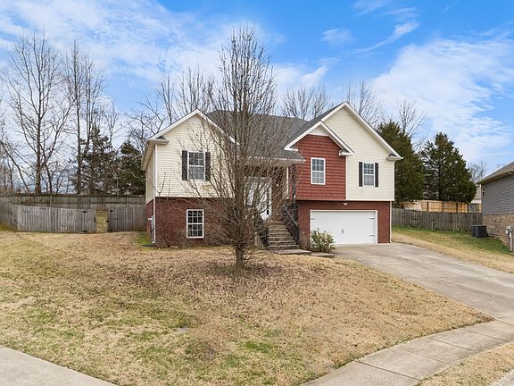 2nd image of 356 Chestnut Grove Ct