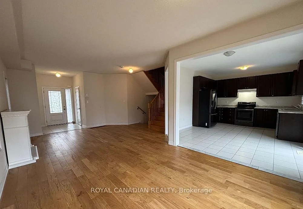 4 bed, $2,399 — Photo 4