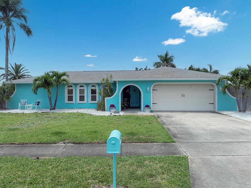 1st image of 640 Caribbean Dr