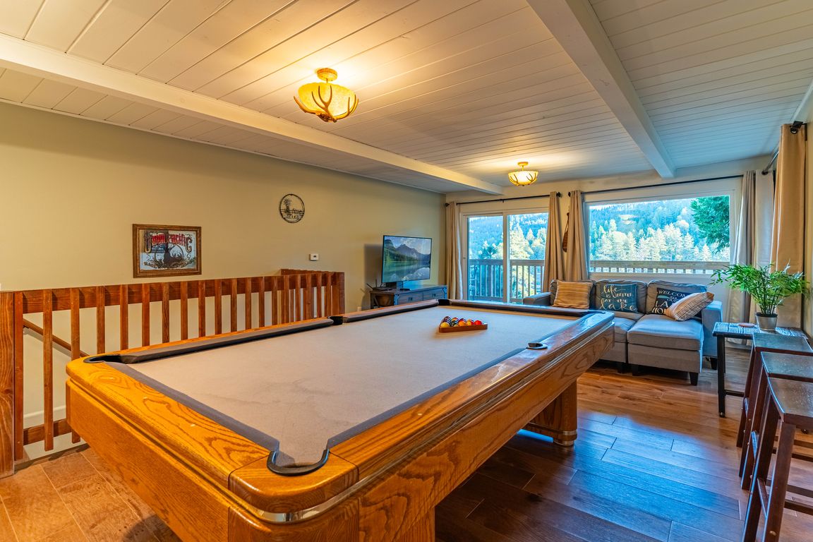 next background image