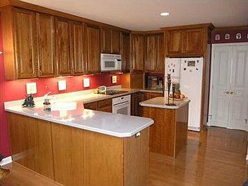 5th image of 603 Essex Ct