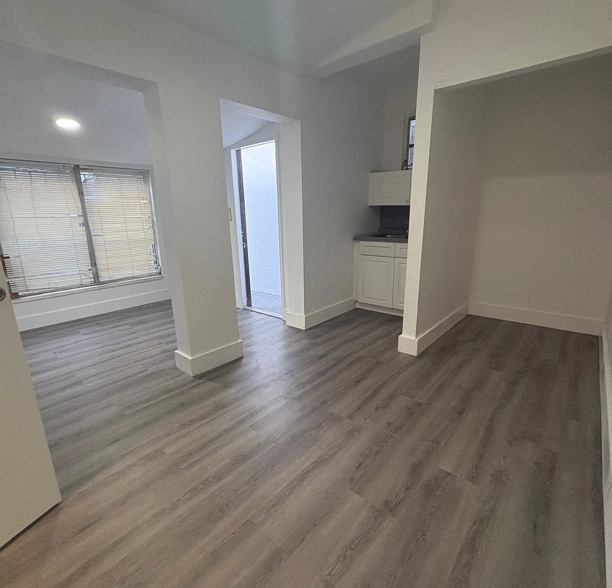 1 bed, 225 sqft, $1,450 — Photo 1