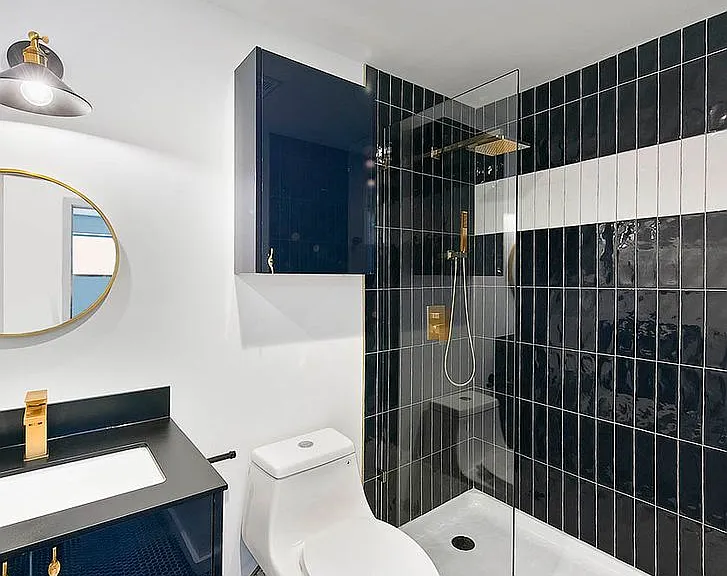 Riverside Apartments — Photo 19