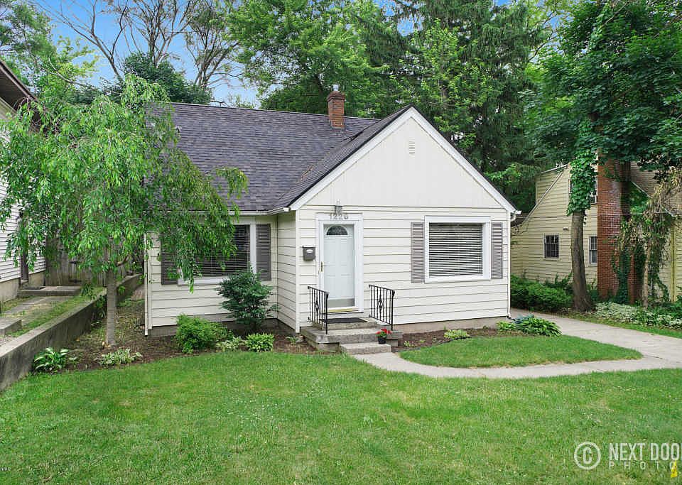 1st image of 1226 Sylvan Ave SE