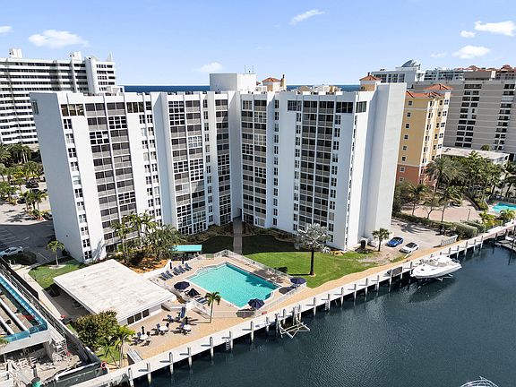 2nd image of 1391 S Ocean Boulevard #608