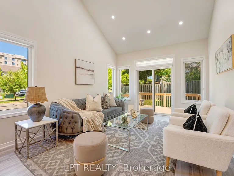 795 Laurelwood Dr #13 — Photo 27