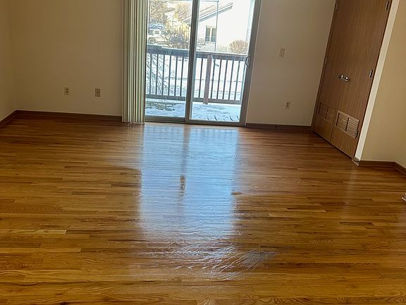 5th image of 303 Pyott Rd APT 202