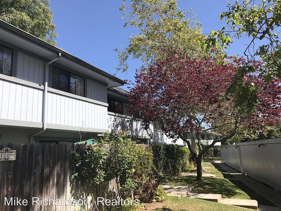 1st image of 1209 Rebecca Ln Unit B