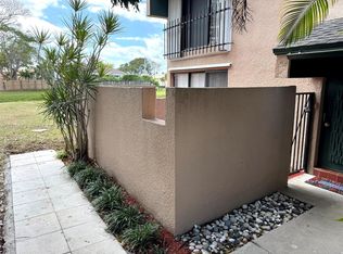 9112 SW 159th Ter #A, Palmetto Bay, FL 33157