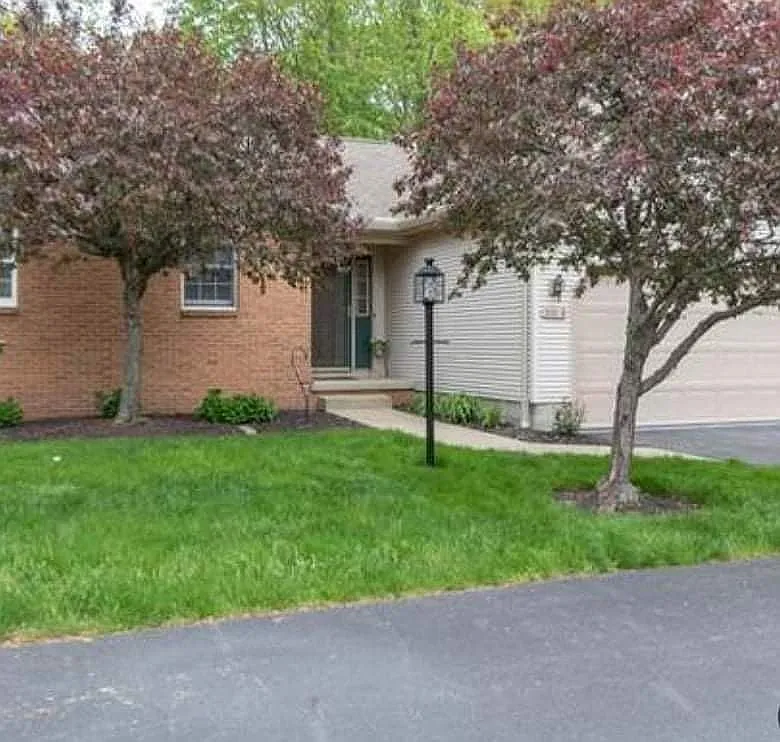 211 Talsman Dr Unit 3 photo 1
