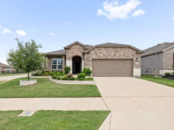 1201 Cornerstone Dr, Aubrey, TX 76227