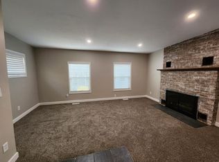 433 N Byrkit Ave, Mishawaka, IN