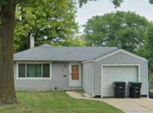 5706 Pratt St, Omaha, NE 68104