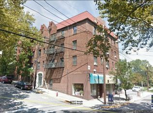 1 Elizabeth St #B1, Ridgefield, NJ 07657