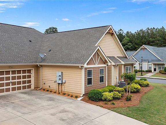 3rd image of 6 William Dr NE #47