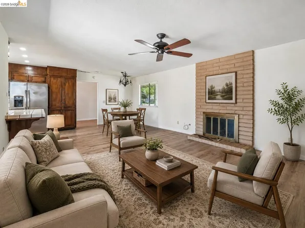 3768 Wood Duck Cir, Stockton, CA 95207