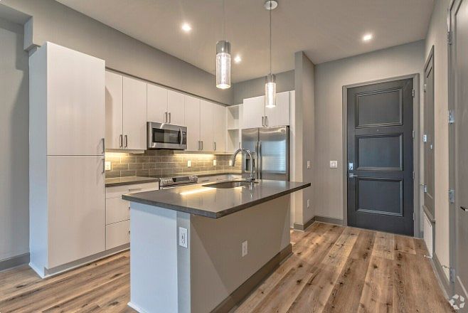 1st image of 1818 Park Ave APT 106
