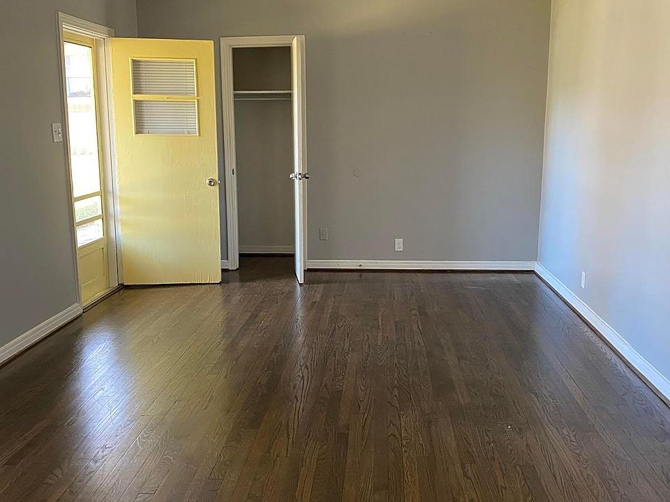 1st image of 1301 S Hood St #8